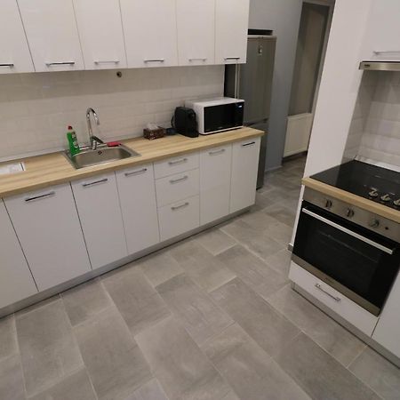 Cozy Novotel Studio - Free Minibar - Quiet & Peace Bucharest Exterior photo