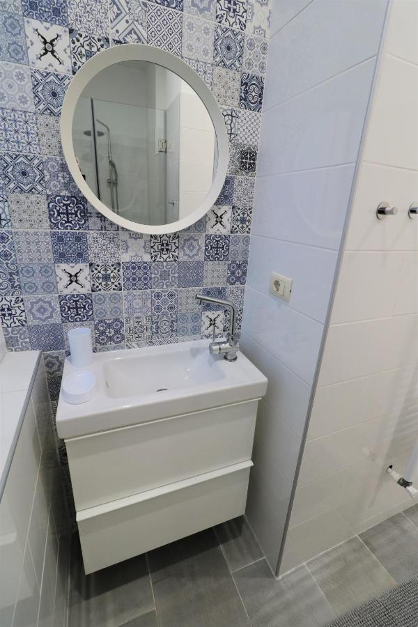 Cozy Novotel Studio - Free Minibar - Quiet & Peace Bucharest Exterior photo