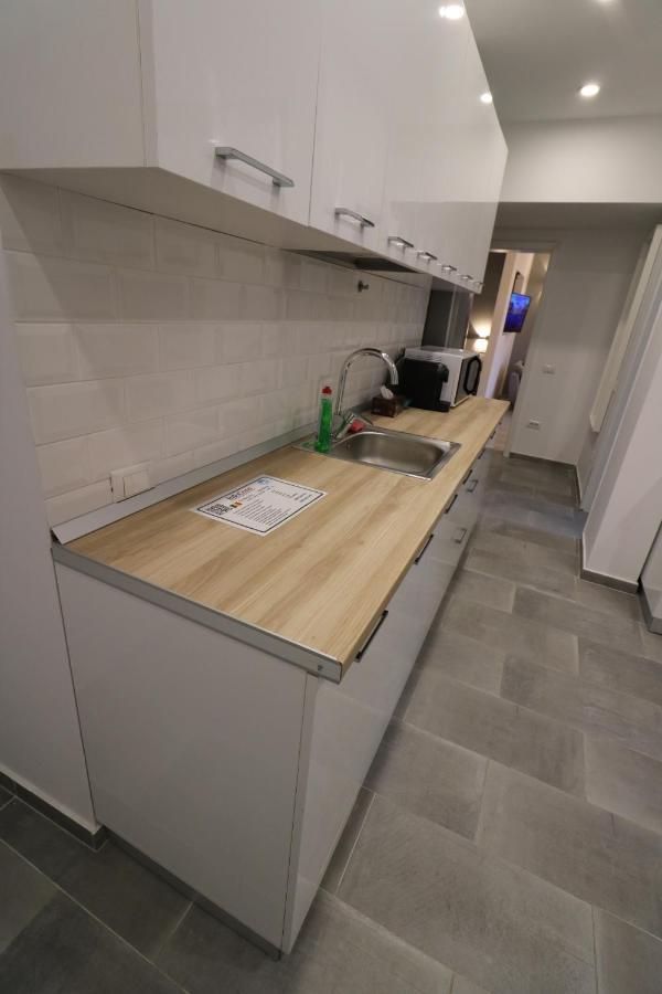 Cozy Novotel Studio - Free Minibar - Quiet & Peace Bucharest Exterior photo