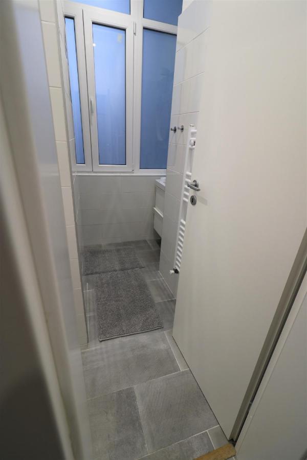 Cozy Novotel Studio - Free Minibar - Quiet & Peace Bucharest Exterior photo